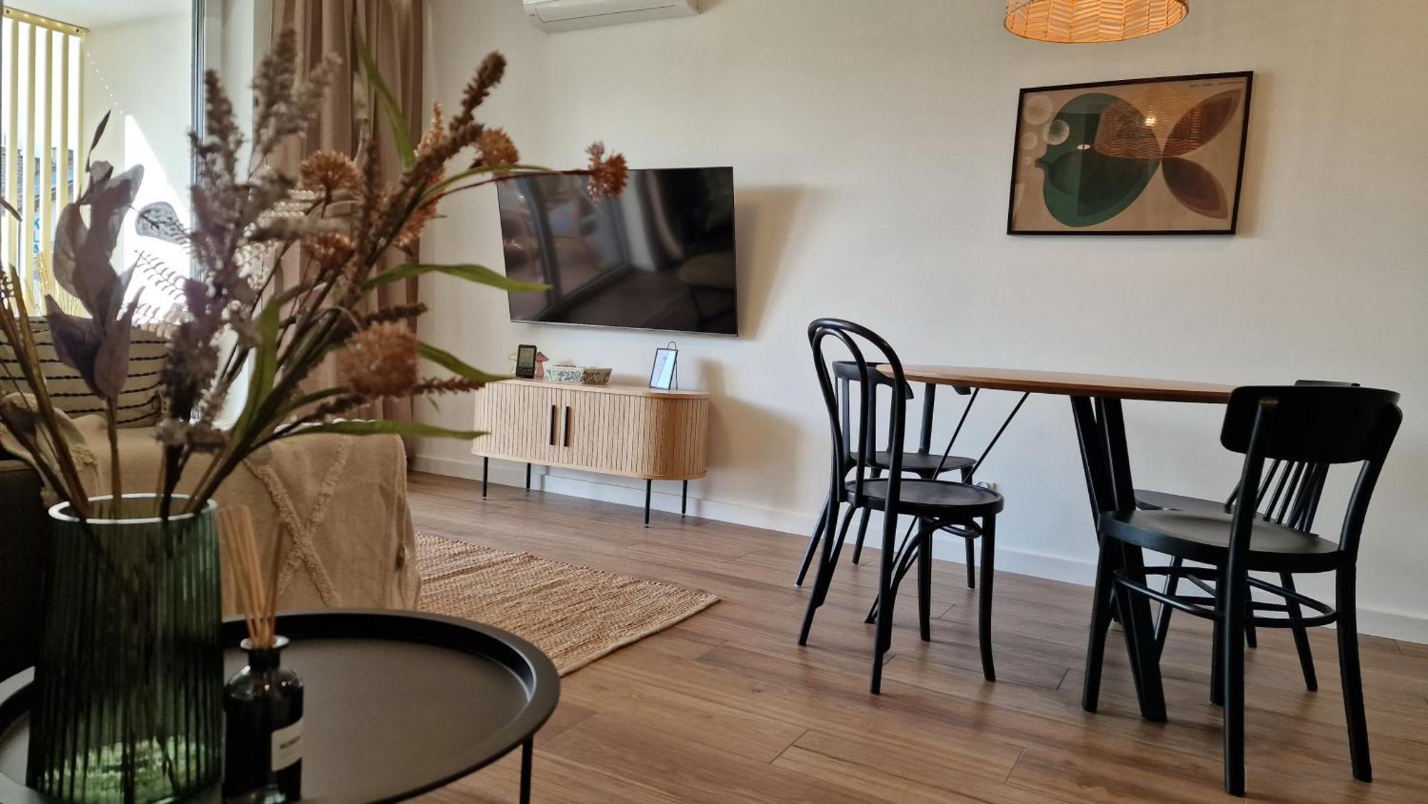 Apartment Plazowa 108 *